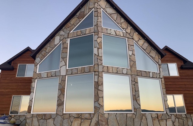 Breathtaking Bear Lake Sunset Views