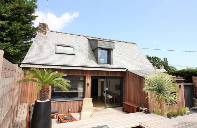 Breton house, quiet and renovated with swimming pool