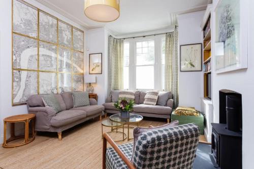 Bright 2 Bedroom Apartment with Garden in Clapham