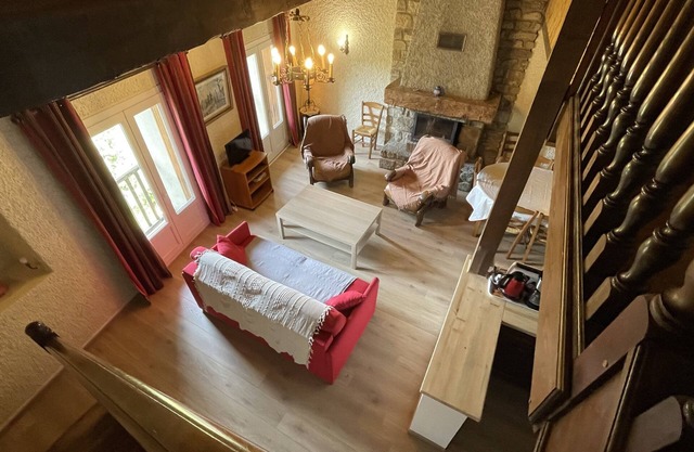 Bright and welcoming cottage in the heart of the farmhouse