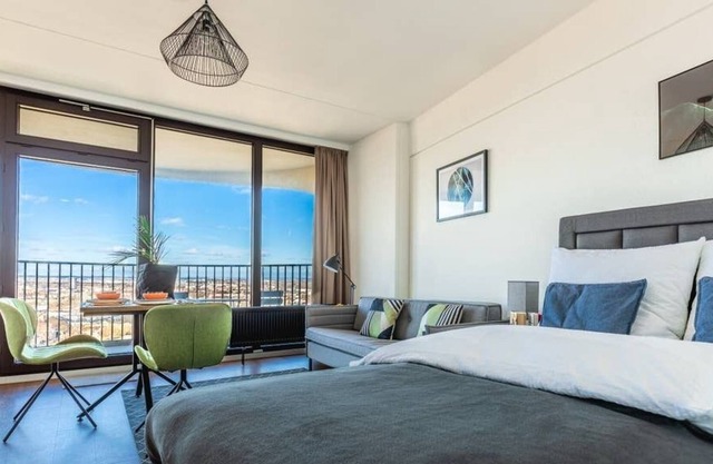 ☆BRIGHT: Fantastic Views ☆ Augsburg Center | Luxury | Congress | Balcony