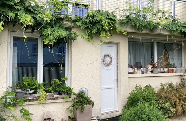 Bright house in Bayeux