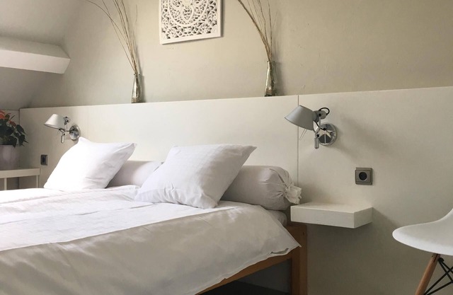 Bright studio in beautiful quiet area, 300m from the center of Bergen