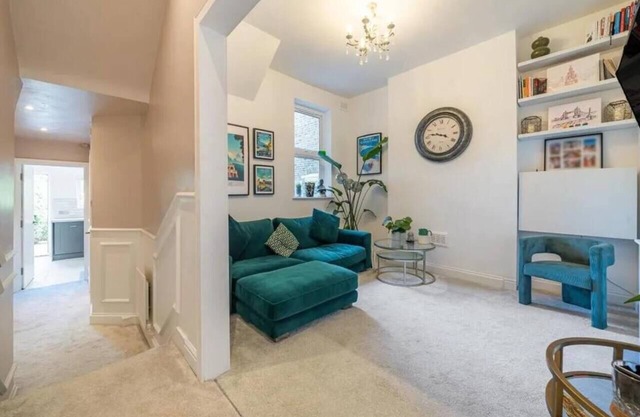 Bright & Stylish 1BR Flat Near Clapham Junction