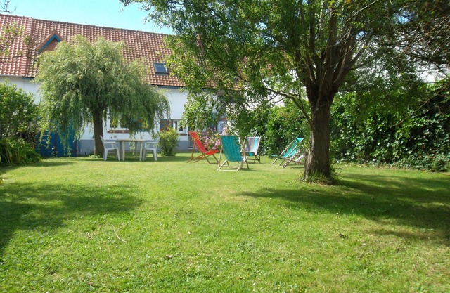 Brise Marine Family house 5 pers enclosed garden Beach and Center at 600 m