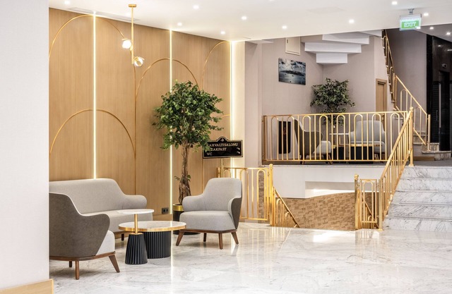 Bristol Hotel