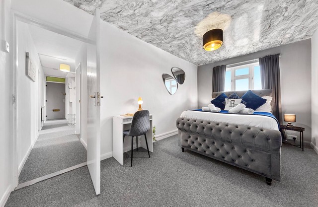 Brixton Spacious - FBS Homes