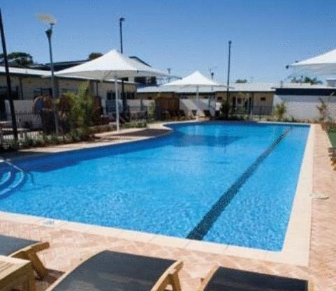 Broadwater Mariner Resort