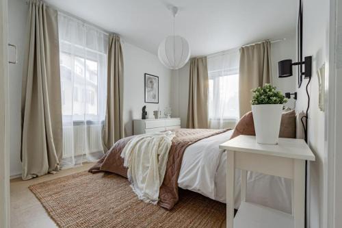 Budget comfort on trendy Södermalm, construction work