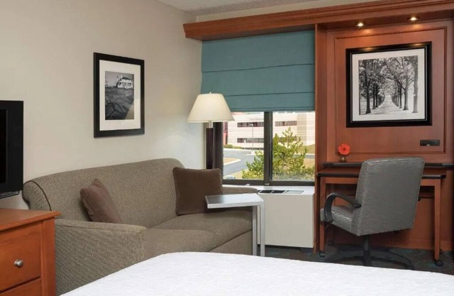 Budget-Friendly Room w/Complimentary Hot Breakfast & Heated Pool Near the UM
