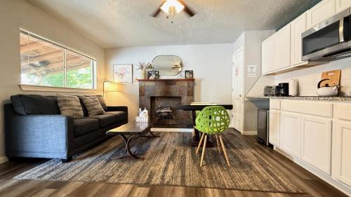 Budget-friendly Studio In Okcprivate Entry#20-3