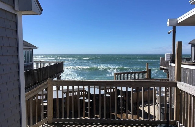 Buena Vista Beach Front Cottage