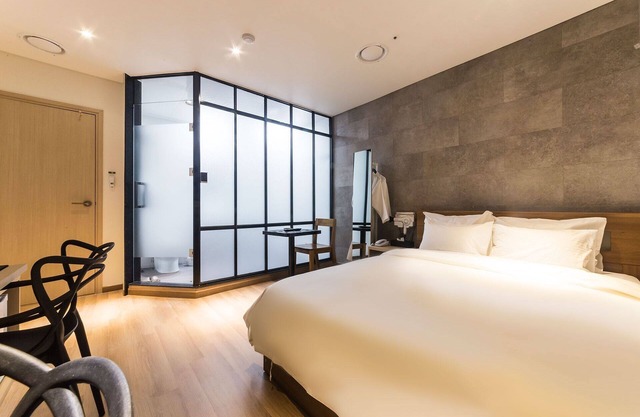Bundang Hotel & U