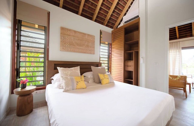 Bungalow Suite Private Garden