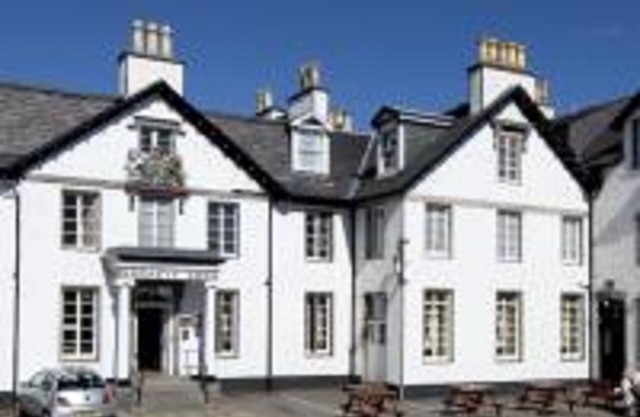 Burnett Arms Hotel