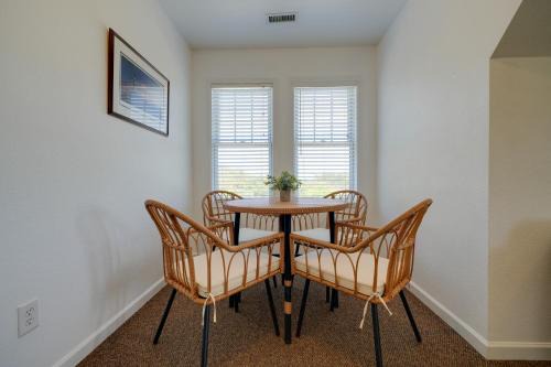 Buxton Apartment about 2 Mi to Lighthouse Beach!