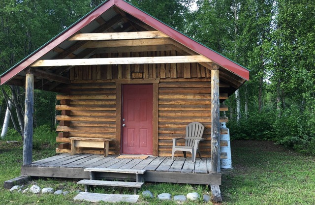 Byers Creek Lodge Eagle Cabin in Denali State Park Trapper Creek Alaska
