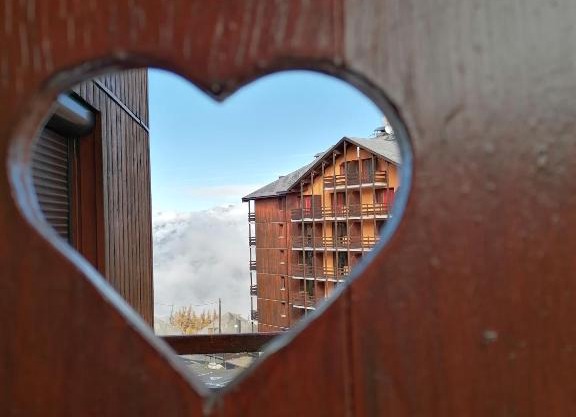 CŒUR D'ALTAÏR RISOUL 1850 Appartement T2 confortable skis aux pieds