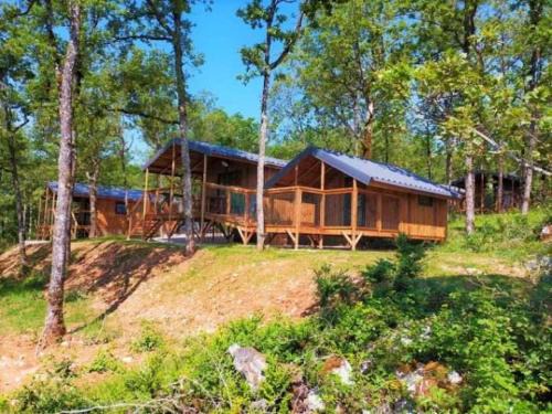 Cabane 3 étoiles - Piscine - efchcf