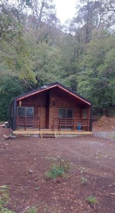 Cafeteria y Cabañas Eluney - Cohigue