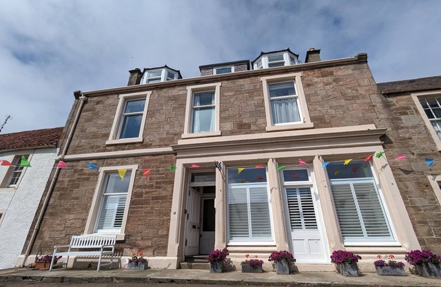 Caiplie House - Large Victorian House In picturesque East Neuk coastal Village