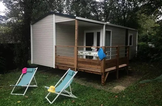 Camping Brin d'Amour * - NEW 2024 MOBILE HOME LODGE, 2 CH + TV. ANIMAL NOT ACCEPTED 4 persons