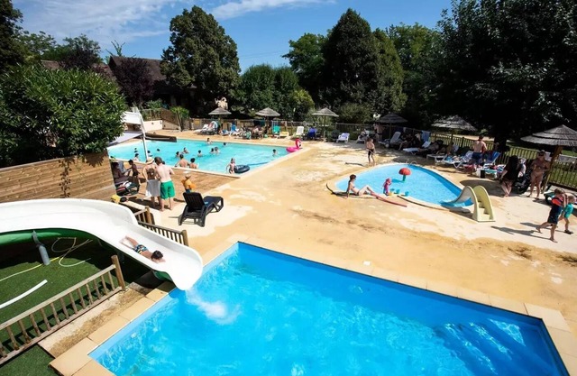 Camping Brin d'Amour * - Chalet Alpille 4 people
