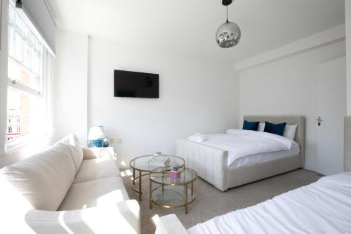 Camden Town 1-Min to Station Sleeps 5