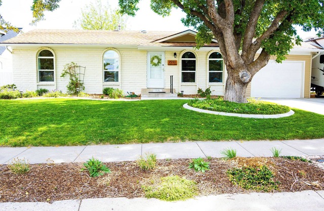 Camelot Cottage - Private Home