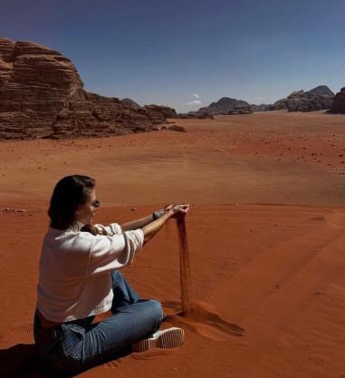 Camp desert tour