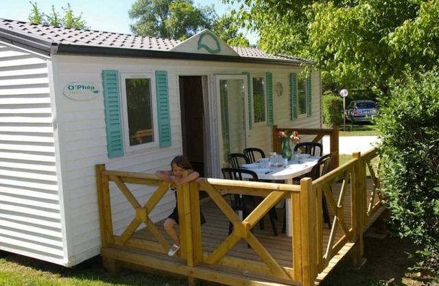 Camping 3 étoiles - Piscine - ccbb0ic