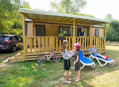 Camping 3 étoiles - Piscine - eeiifd