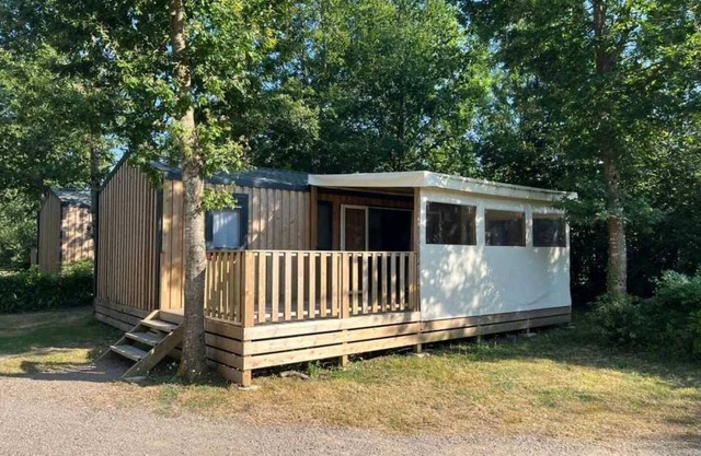 Camping 4 étoiles - Piscine - eehhih