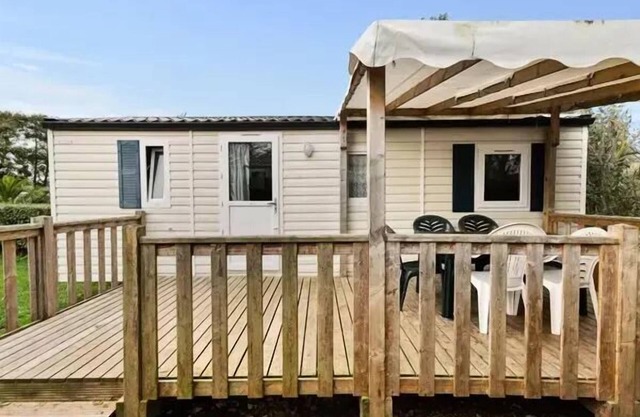 Camping Château du Gibanel* - Comfort XL 3-room mobile home 4 adults + 2 children