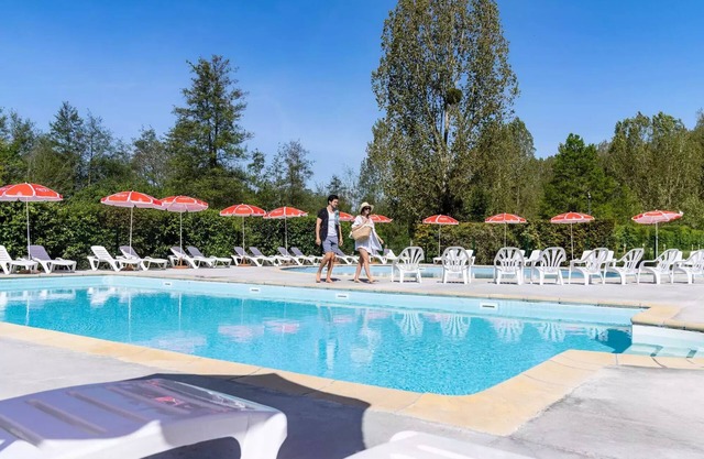 Camping Country Park Crécy La Chapelle * - Mobile Home KING 4 Rooms 6 People