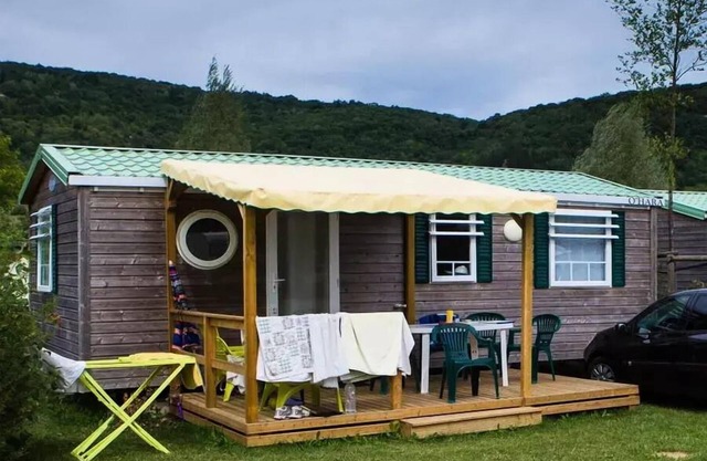 Camping Ecologique la Roche d'Ully* - Cottage Séquanie 4 rooms 6 people