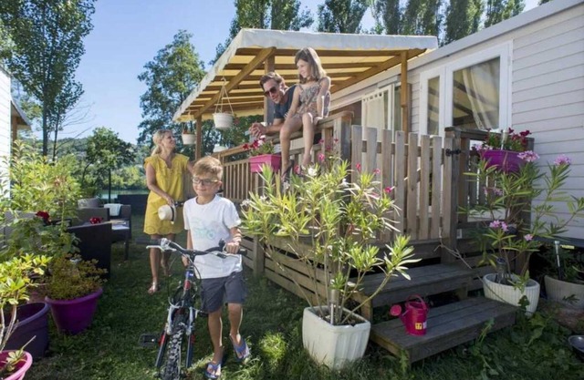 Camping - Funpass inclus - Parc aquatique - eeaiga
