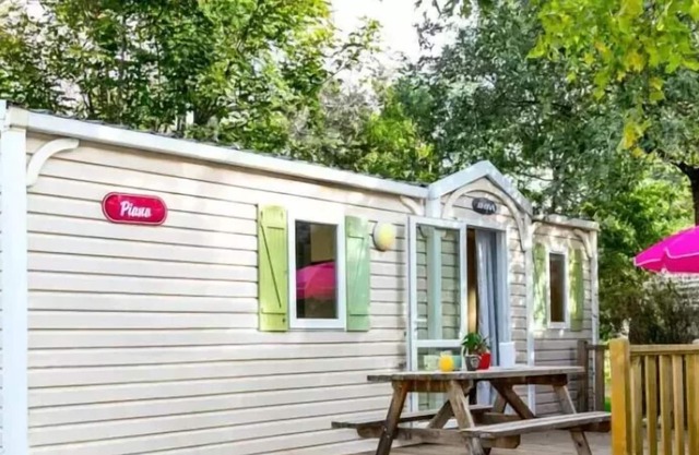 Camping La Garenne*** - Mobile home Comfort 3 Rooms 6 People Air Conditioning