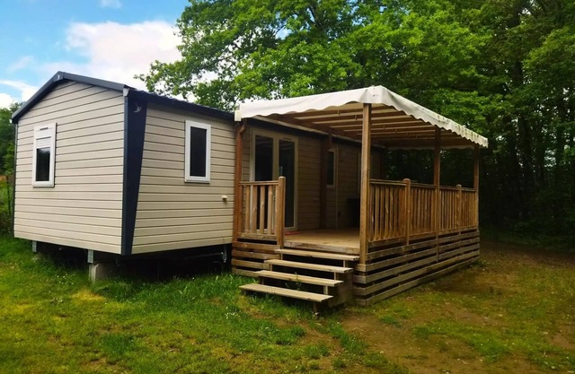 Camping Les Rives du lac Cantalès * - Mobile Home 3 Bedrooms Smala 8 people