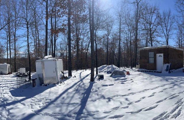 Camping, off grid… Generator and water provided.