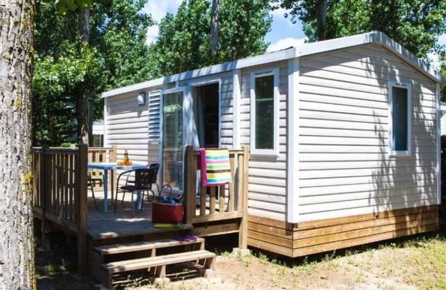 Camping - Piscine - ccagedg
