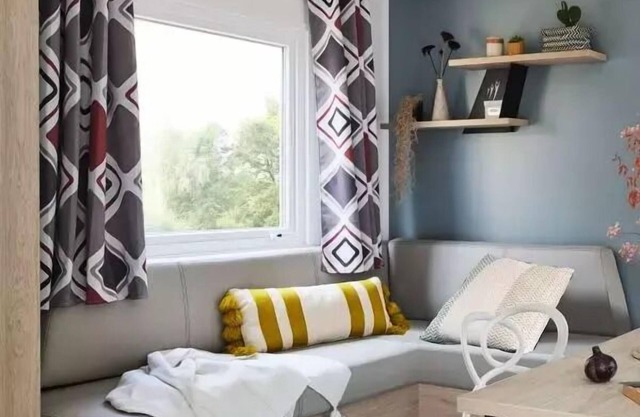 Camping Ushuaïa Villages La Maïade * - Mobil home Premium 4 pers. - 30 m2 - Air conditioning - 2 bedrooms - covered terrace 4 people