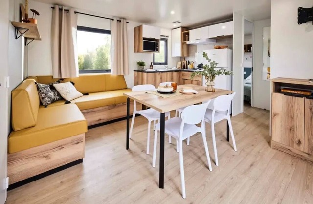 Camping Ushuaïa Villages La Maïade * - New 2025! Mobil home Premium+ 6/8 pers. 35 m2 - Air conditioning - 3 bedrooms - Beautiful terrace 6 to 8 people - 6 pers. inc