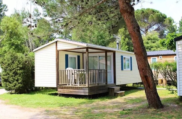Campsite Les Casteillets * - Mobile home Standard + 26 m2 - 2 bedrooms 4 people