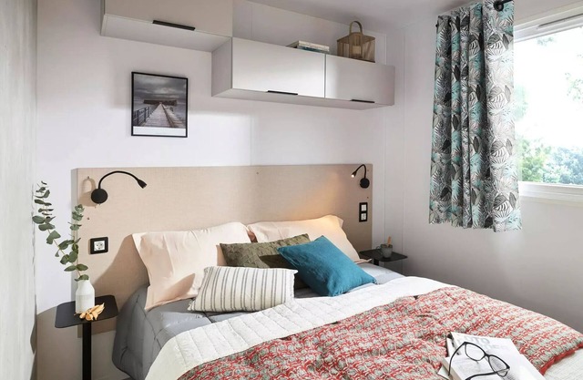 Campsite La Forêt Stella-Plage * - Duo Cocoon Cottage -1 bedroom with sheets and deckchairs, the perfect getaway 18 m2 1 or 2 people 2 people
