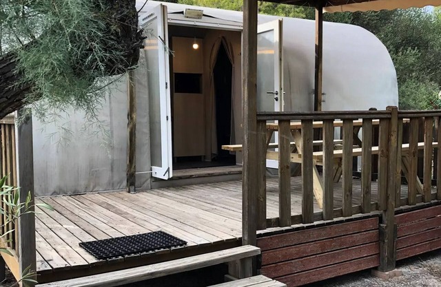 Campsite La Grange Neuve* - Coco Sweet 3 Rooms (without sanitary facilities) 4 People