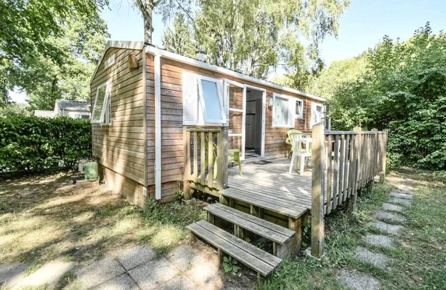 Campsite Le Pré des Moines * - Mobil-home LAURIER + 3 bedrooms 2 to 8 people - 2 pers. included in the tariff