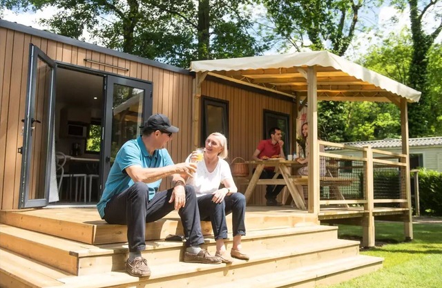 Campsite Le Pré des Moines * - Mobile home IRIS + 3 bedrooms 2 to 8 people - 2 people included in the price