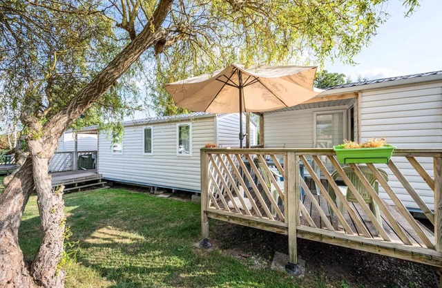 Campsite Seasonova Les Portes d'Alsace * - COTTAGE - 3 Bedrooms 6 persons