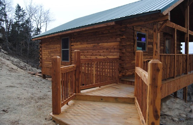 Can-U-Canoe 109 The Trout House Mountain Top Cabin
